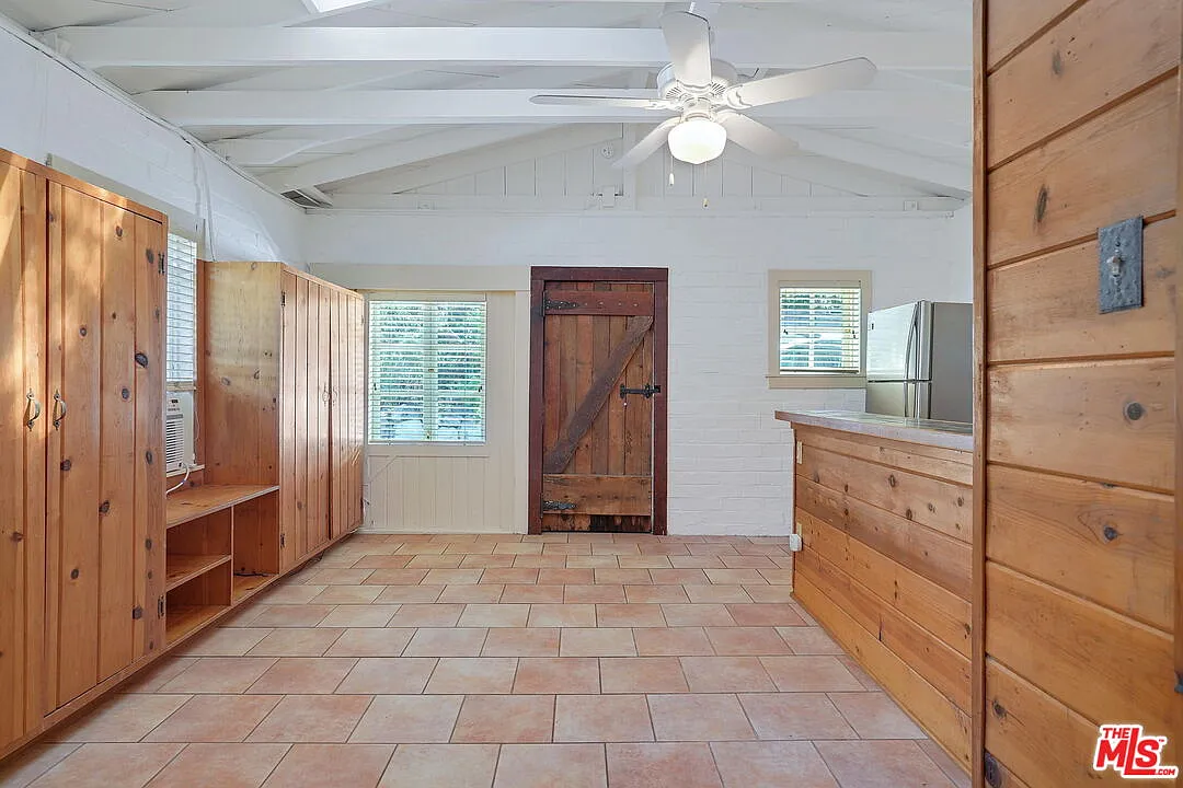 1 bed, 1.0 bath, 535 sqft, $3,400 — Photo 2