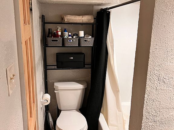 4th image of 241 McKee Pl APT 2