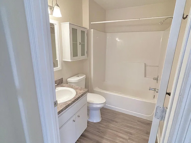 2403 W Platt St #B — Photo 19