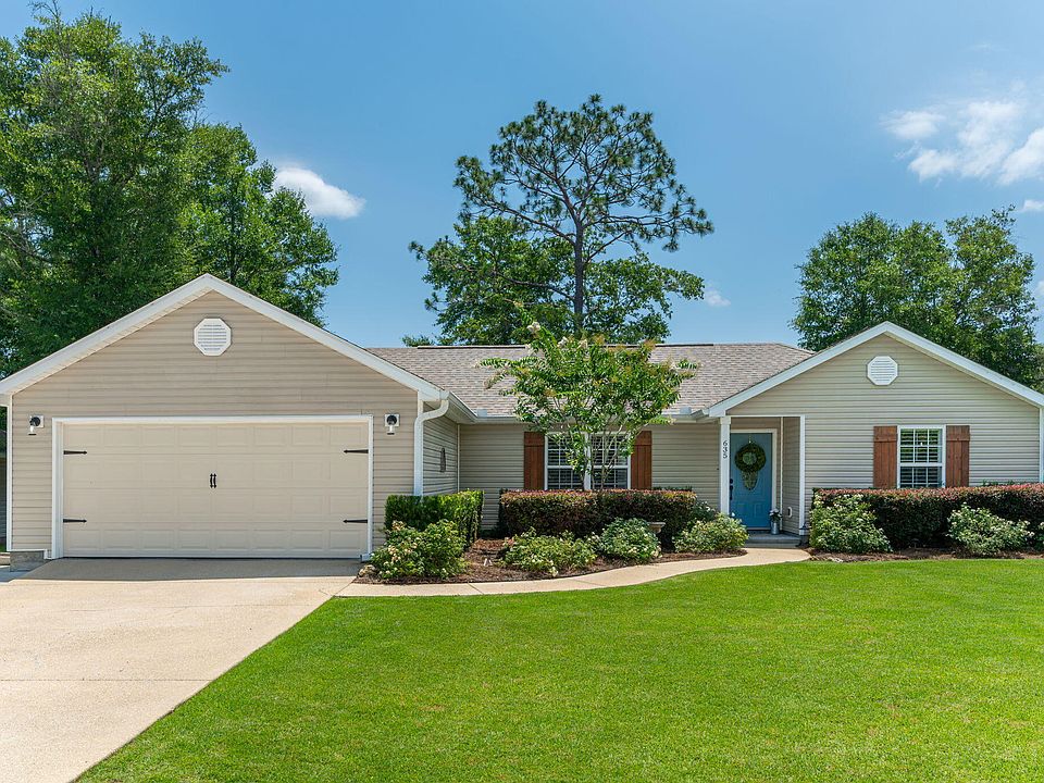 1st image of 635 Magnolia Lake Dr