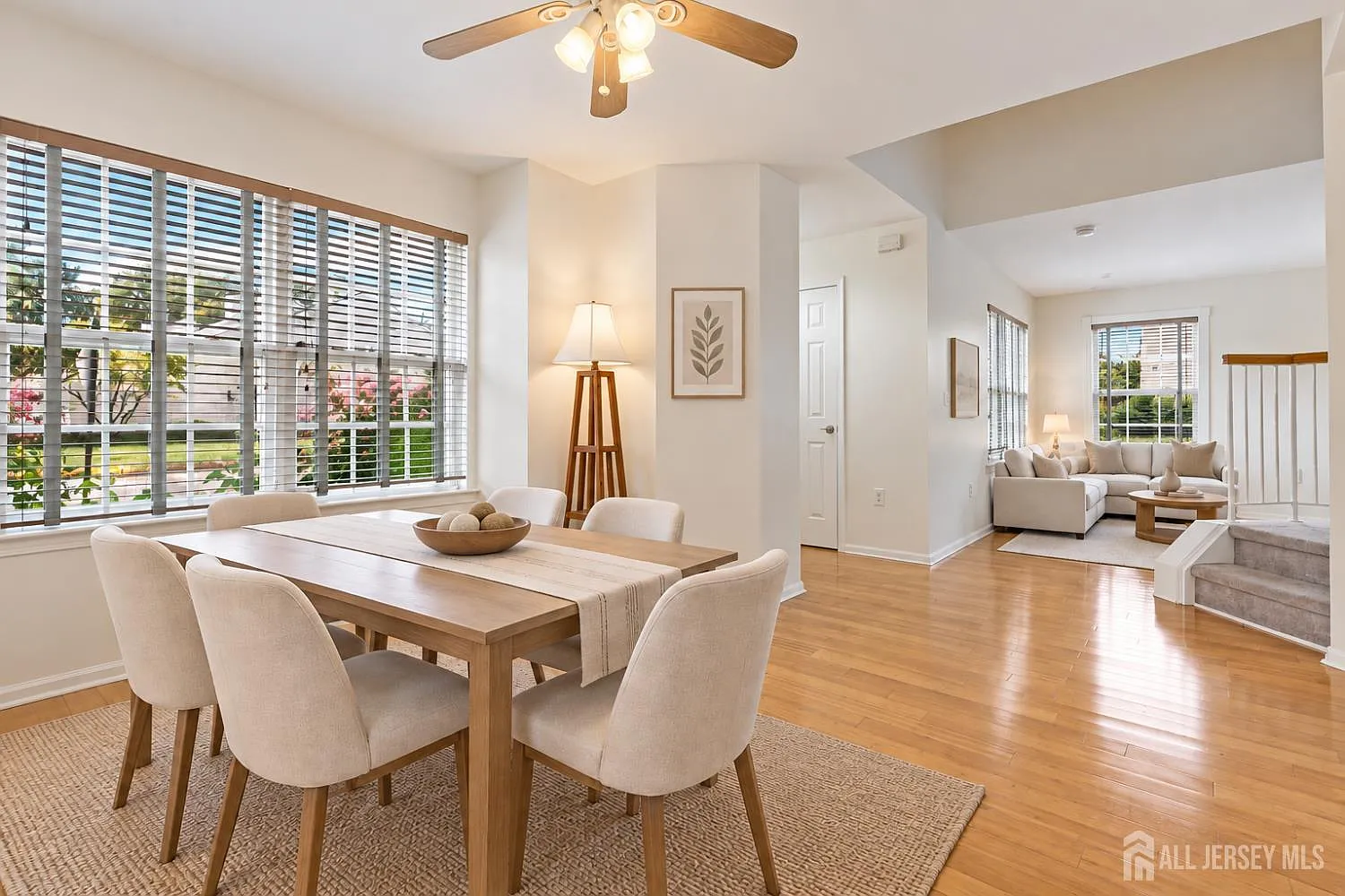 3 bed, 2.5 bath, $3,450 — Photo 2