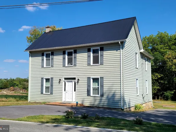 536 Ridge Rd, Shenandoah Junction, WV 25442