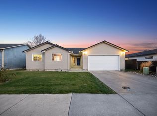 1705 E Glacier St, La Grande, OR 97850