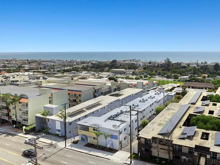 Hermosa 1803 LLC (TIC) — Photo 14