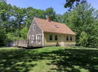 51 Greenfield Rd, New Boston, NH 03070