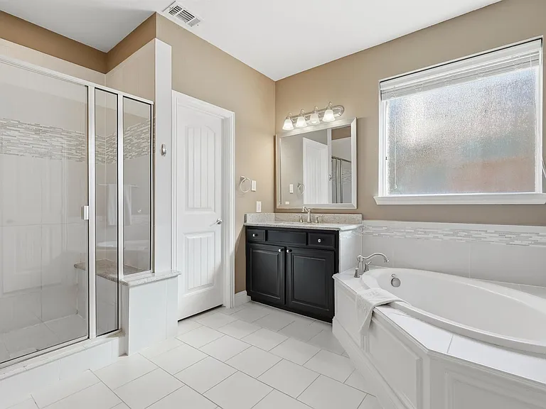 1273 Ranch Gate Ln — Photo 13
