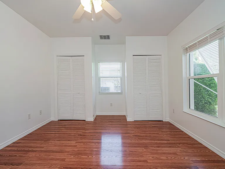 2158 Seville Ave — Photo 5