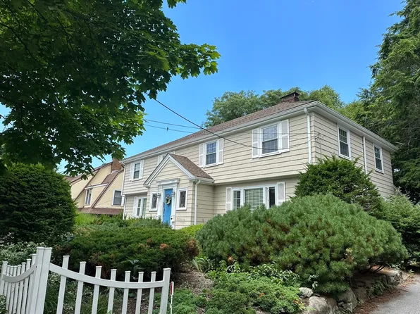 623 Belmont St #2, Belmont, MA 02478