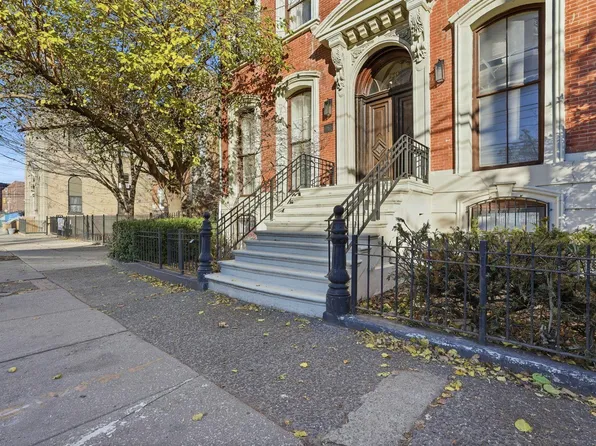 174 Grand Street image 28 of 28