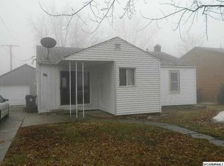 505 W Cedar St, Hendricks, MN 56136