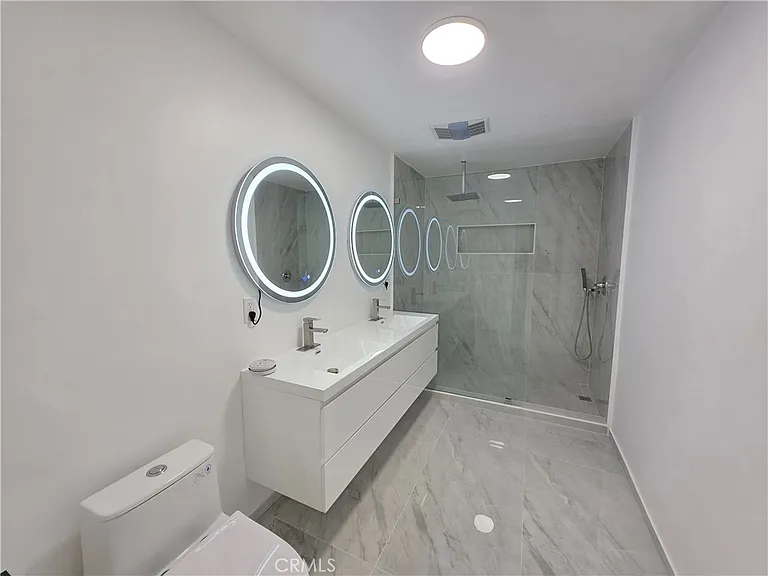 13501 Egbert St — Photo 9