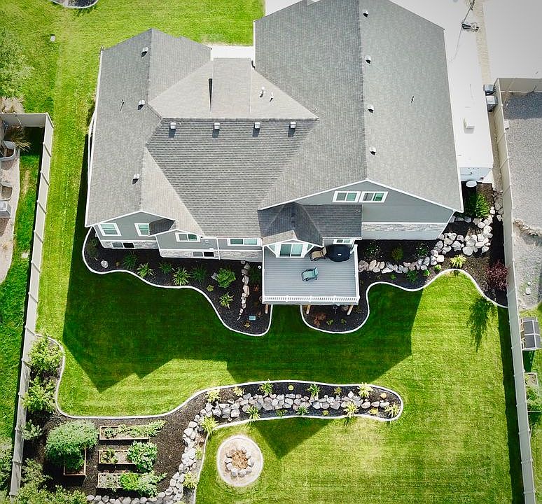 2nd image of 3878 S Beacon Dr