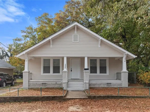 1322 Bretton St, Winston Salem, NC 27107