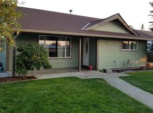 327 W Fir St, Sequim, WA 98382