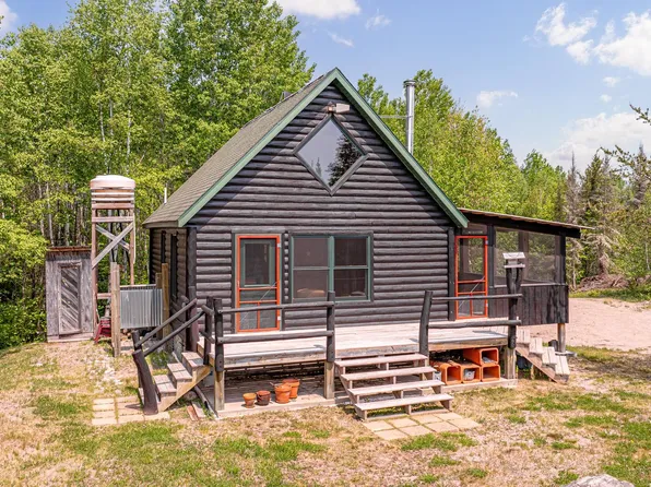 1736 N Grassy Rd, Ely, MN 55731