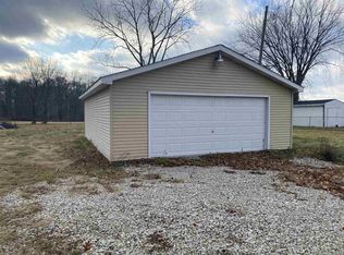 5628 N Goshen Rd, Huntington, IN 46750