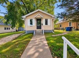3915 3rd St, Des Moines, IA 50313
