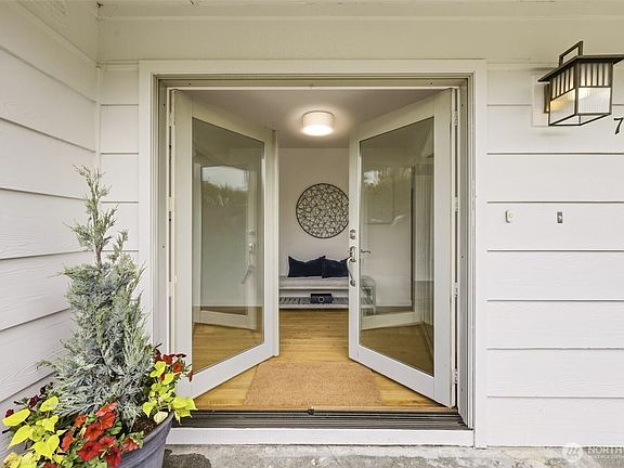3rd image of 7001 N 13th Street