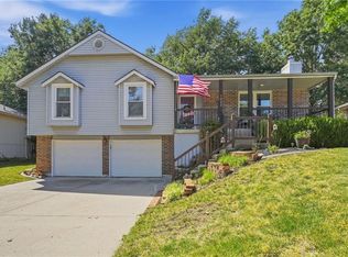 1232 NE Florence Ave, Lees Summit, MO 64086