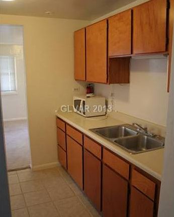 Kitchen of unit 2