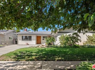 22521 Haynes St, West Hills, CA 91307