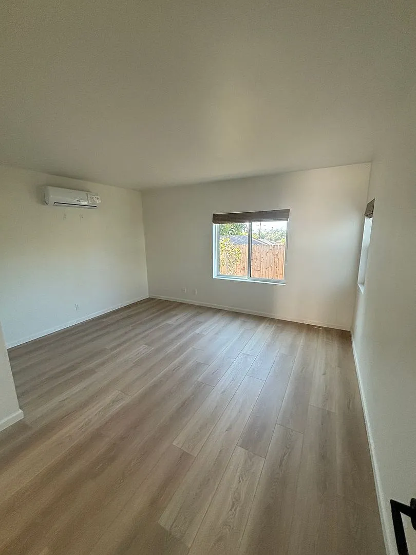 Brand-New 2 Bed, 2 Bath ADU — Photo 3