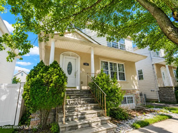 25 Northfield Ave, Staten Island, NY 10303