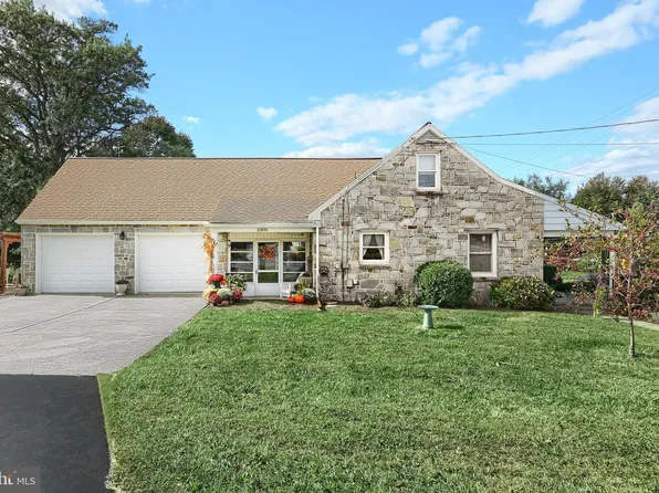 3300 Carlisle Rd, Dover, PA 17315