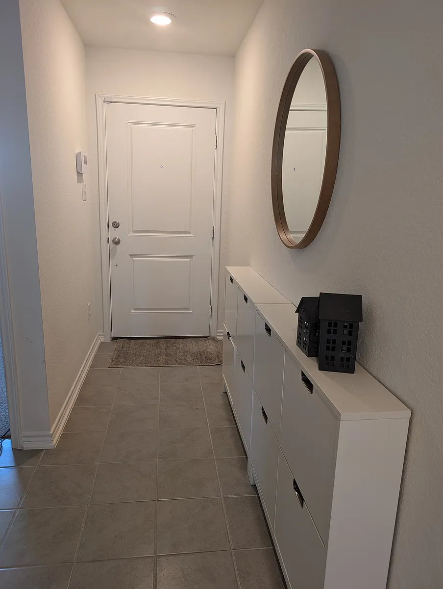 Building Photo - 4550 Otra Otra Dr
