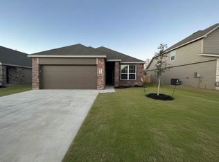 8120 Sycamore Brook Dr, Fort Worth, TX 76123