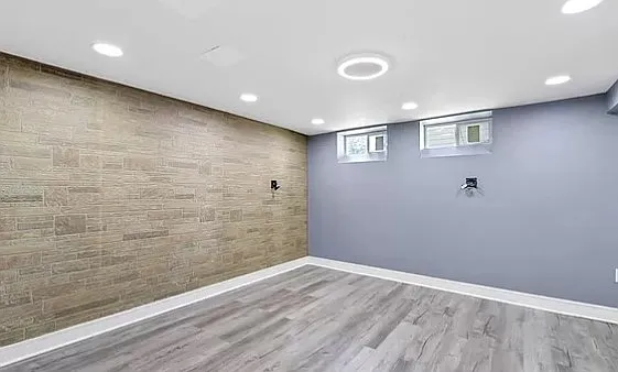8202 Covington Ave — Photo 20