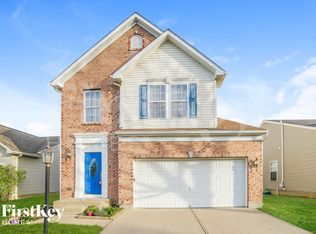 604 Indian Lake Dr, Maineville, OH 45039