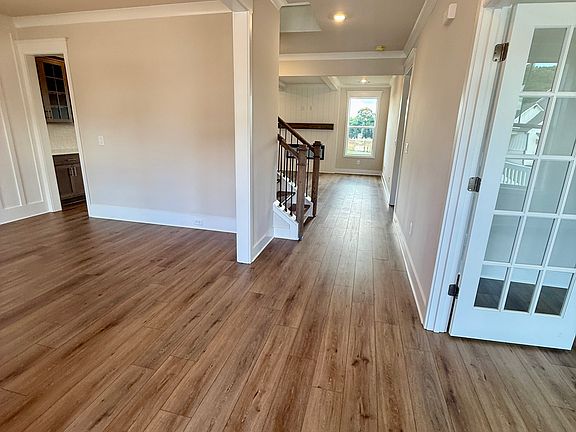 4th image of 44 Chickadee Ct #19A