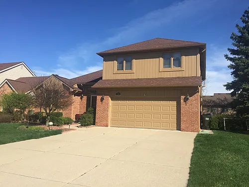3263 Primrose Dr Photo 1