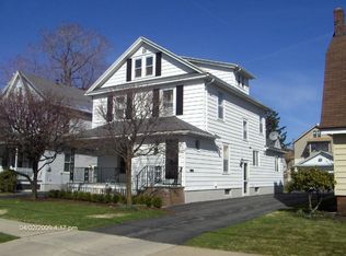 420 Brattle Rd, Syracuse, NY 13203