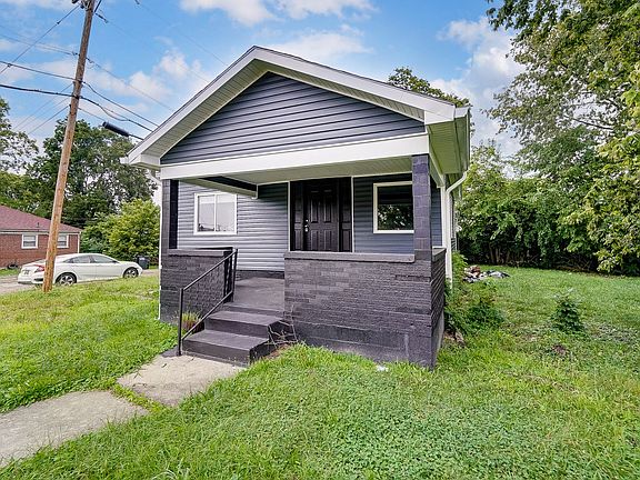 3rd image of 900 Danner Ave