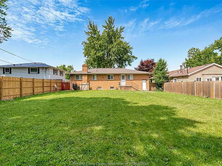 3966 Byng Rd #LOWER — Photo 22