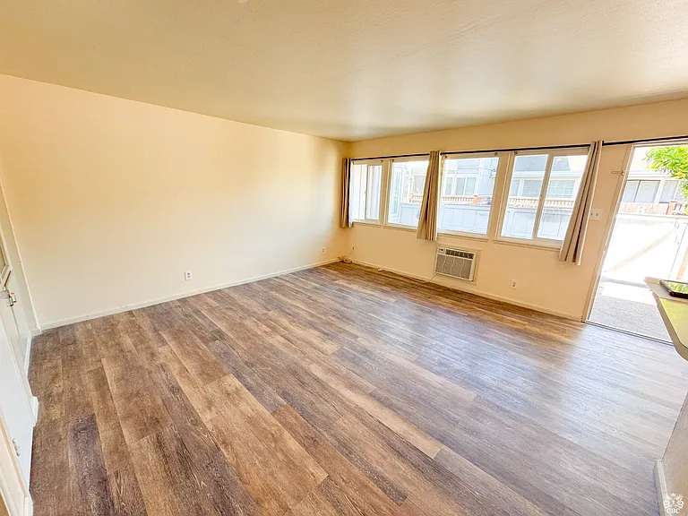 1807 El Parque Ct #B — Photo 8