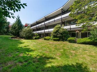 7924 212th St SW APT 205, Edmonds, WA 98026