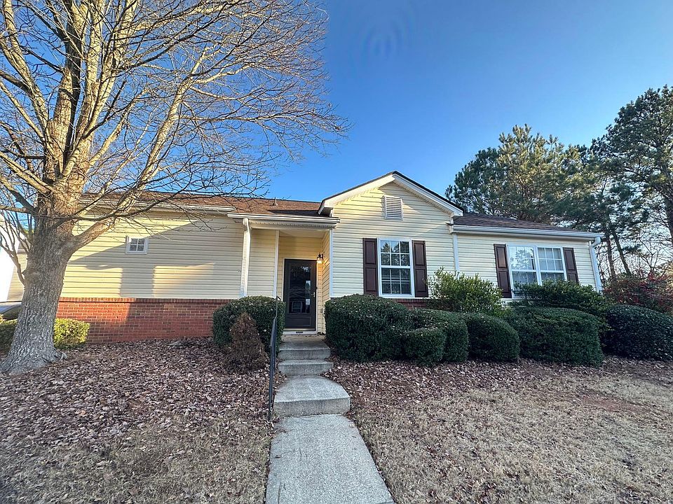 1st image of 205 Swanee Ln