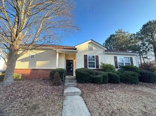 205 Swanee Ln, Woodstock, GA 30188