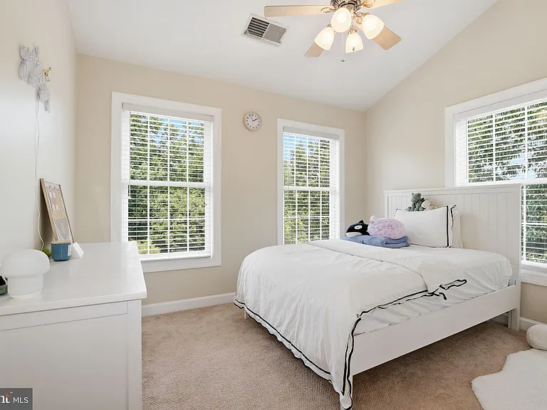3826 Elmwood Towne Way — Photo 18