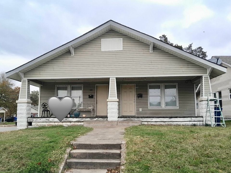 Front of duplex