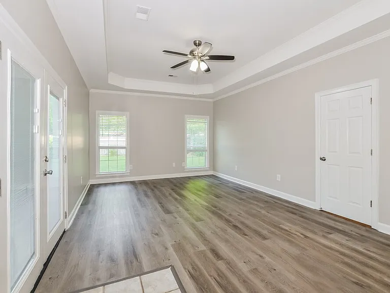 4508 Westminister Cir — Photo 10