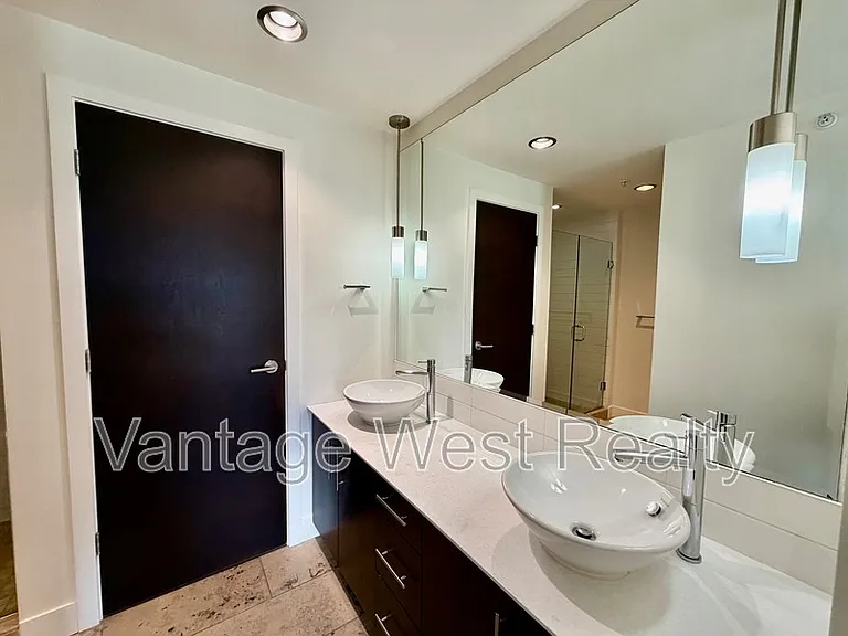 2040 Springfield Rd #802 — Photo 16