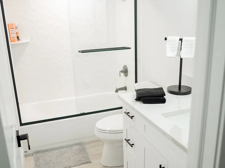 16590 Partridge Place Rd #201 — Photo 36