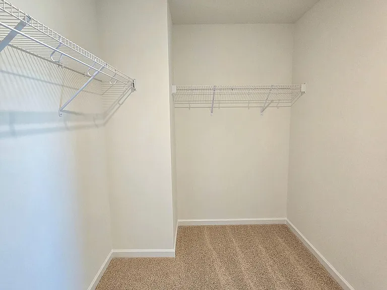 877 Bullhorn Dr — Photo 23