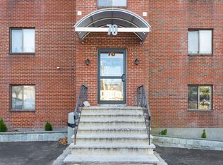70 Lafayette Ave #D13588813, Chelsea, MA 02150