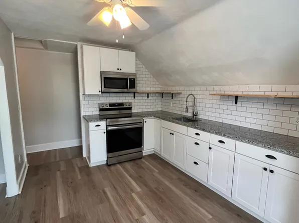 66 Providence St Unit 3, West Warwick, RI 02893