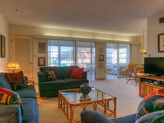 4th image of 661 Poinsettia Ave APT 206